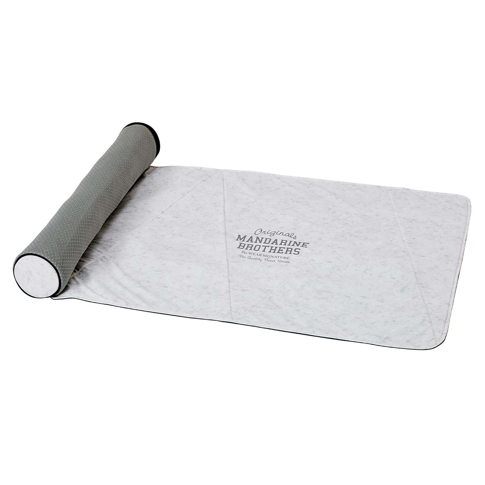 MANDARINE BROTHERS マンダリンブラザーズ ICY COZY ROOM MAT アイシーコージールームマット 犬 マット ベッド 接触冷感 クールマット (LIGHT GRAY) [LIGHT GRAY]