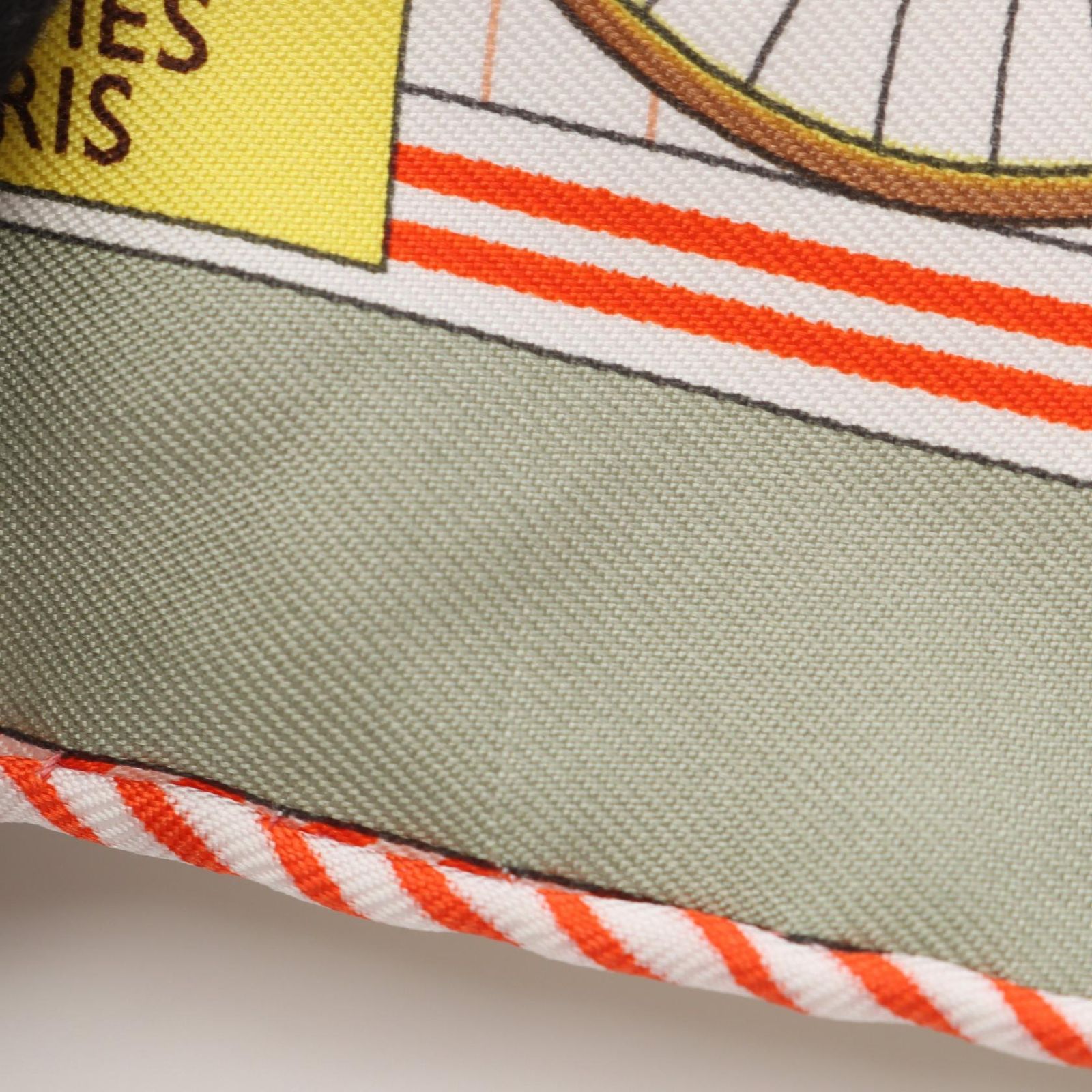 エルメス HERMES スカーフ プチカレ カレ45 LES BECANES シルク カレ45