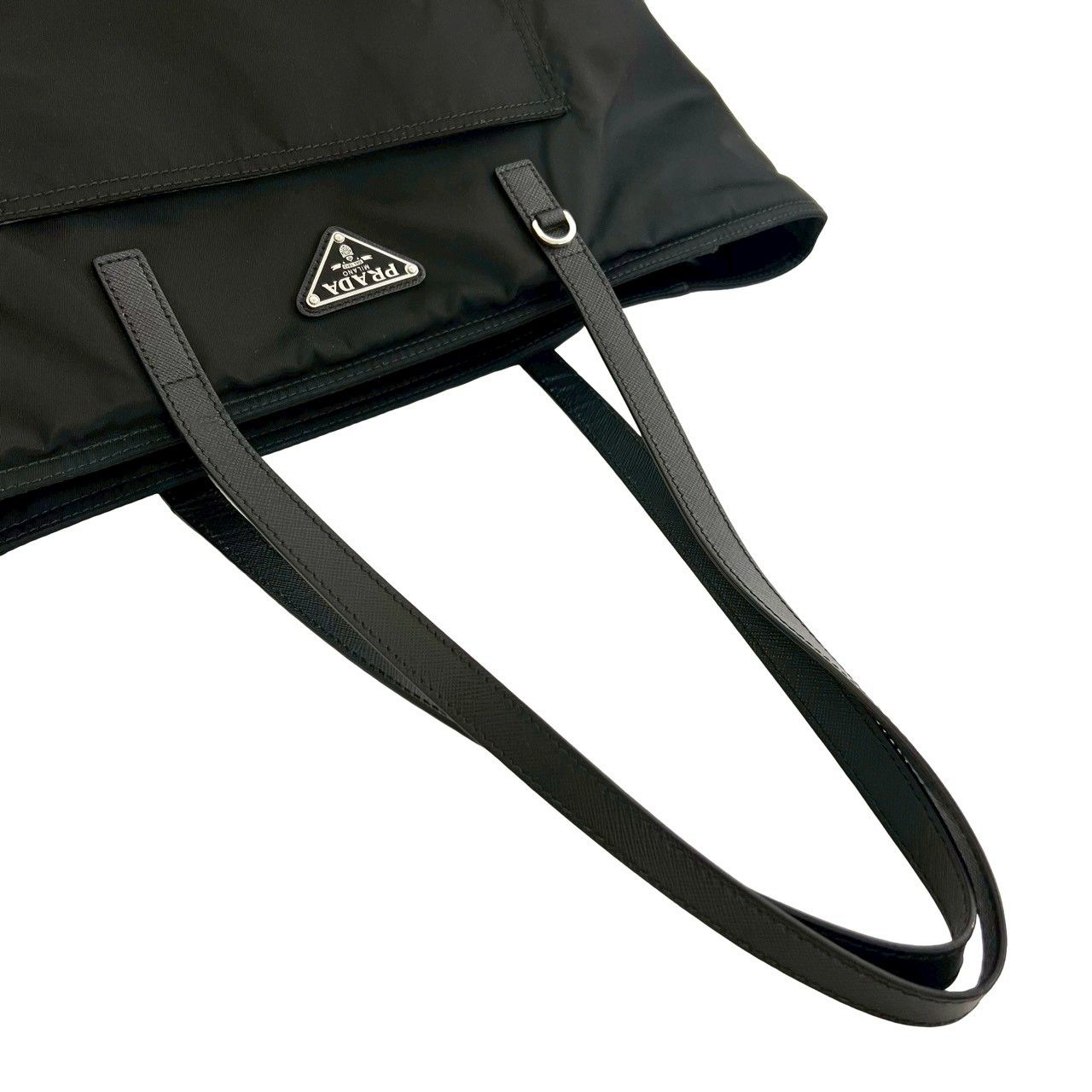 未使用保管品 希少品 PRADA プラダ 三角ロゴ プレート 金具 ナイロン