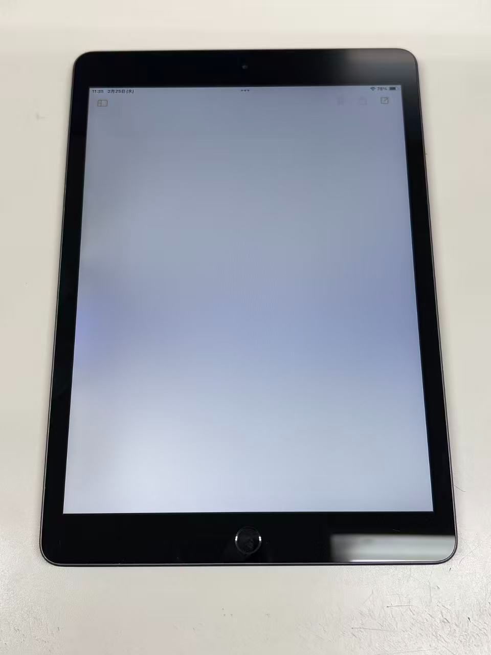 電池72% iPad (第8世代) 32GB スペースグレ Wi-Fiモデル - メルカリ