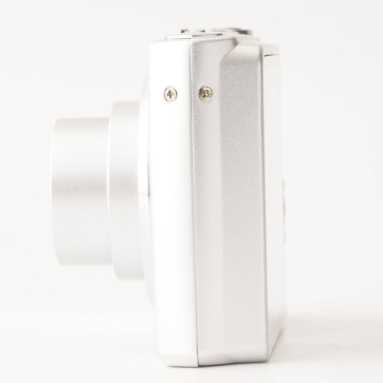 カシオ Casio EXILIM EX-Z250 シルバー 4x 広角 光学ズーム - メルカリ