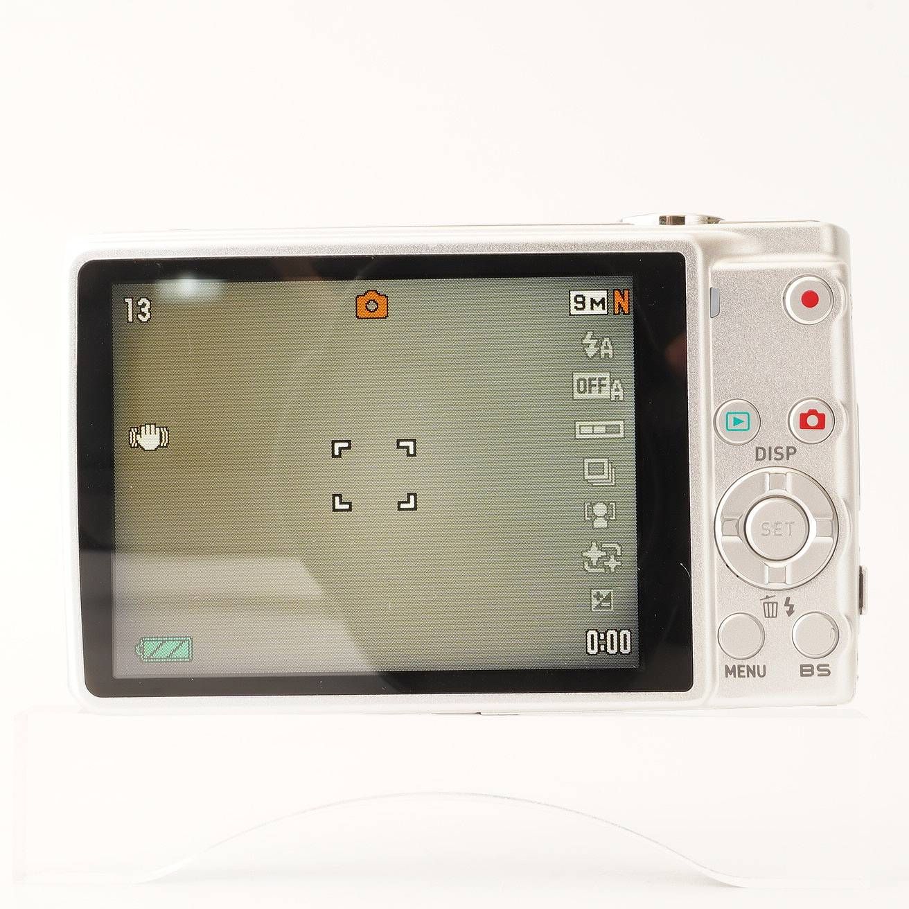 カシオ Casio EXILIM EX-Z250 シルバー 4x 広角 光学ズーム - メルカリ