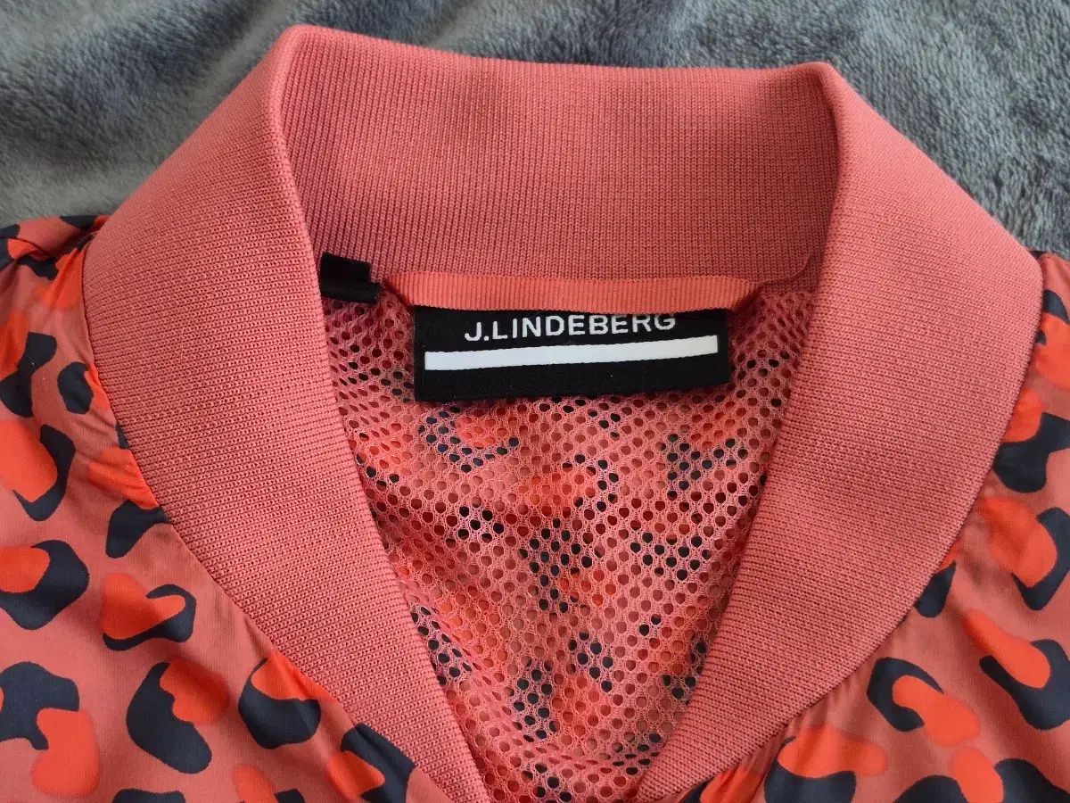 正規品 J.LINDEBERG(J.リンドバーグ) ゴルフ レディース ローズ