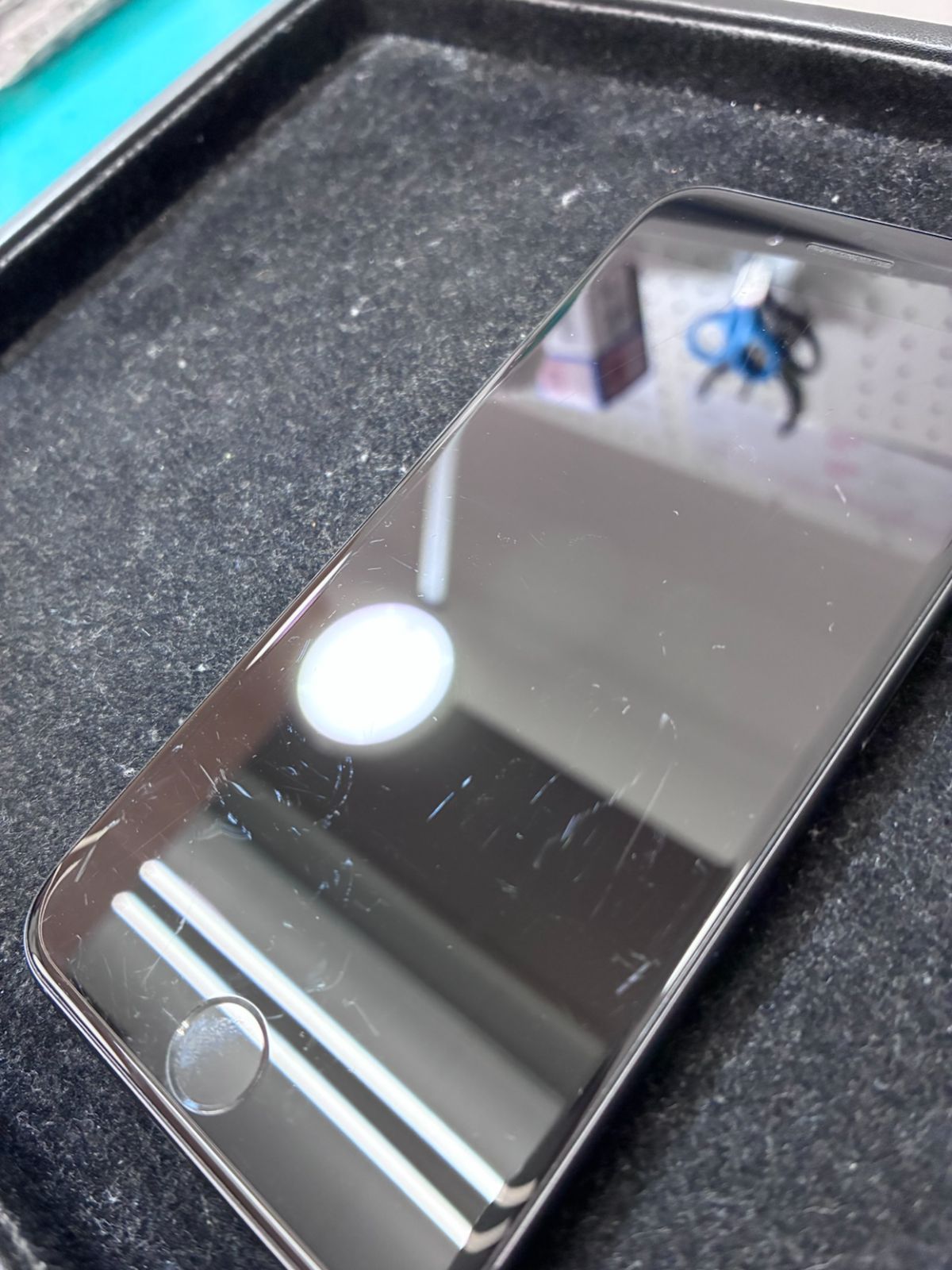 iPhone8（アイフォン） スペースグレイ - メルカリ