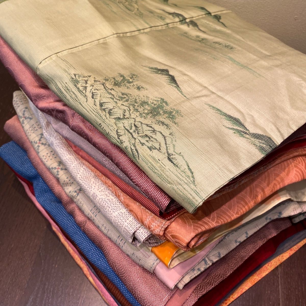 まとめ売り】正絹着物15枚 リメイク素材 ハンドメイド向け - メルカリ