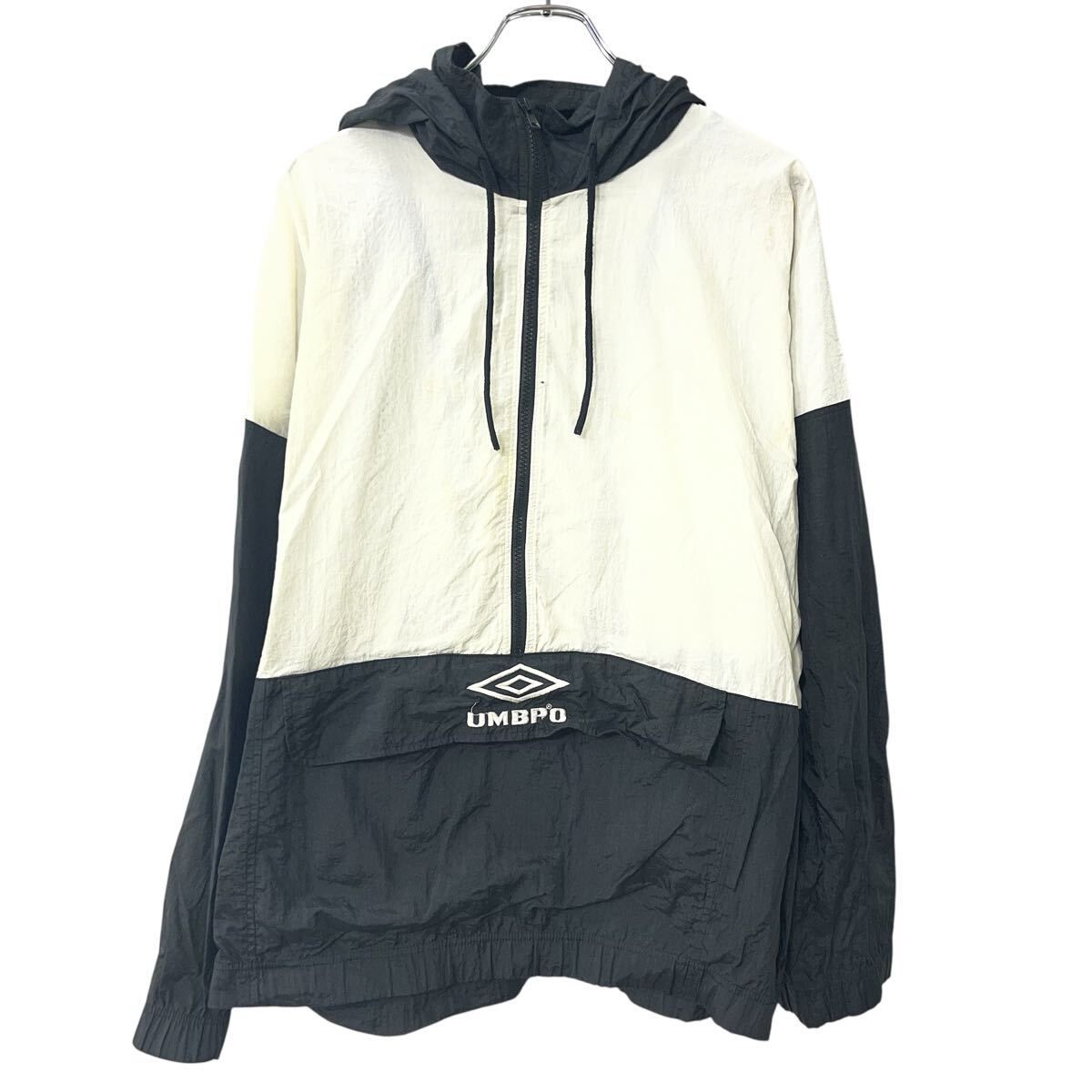 UMBRO ナイロンジャケット ユースサイズ L ブラック アンブロ ホワイト