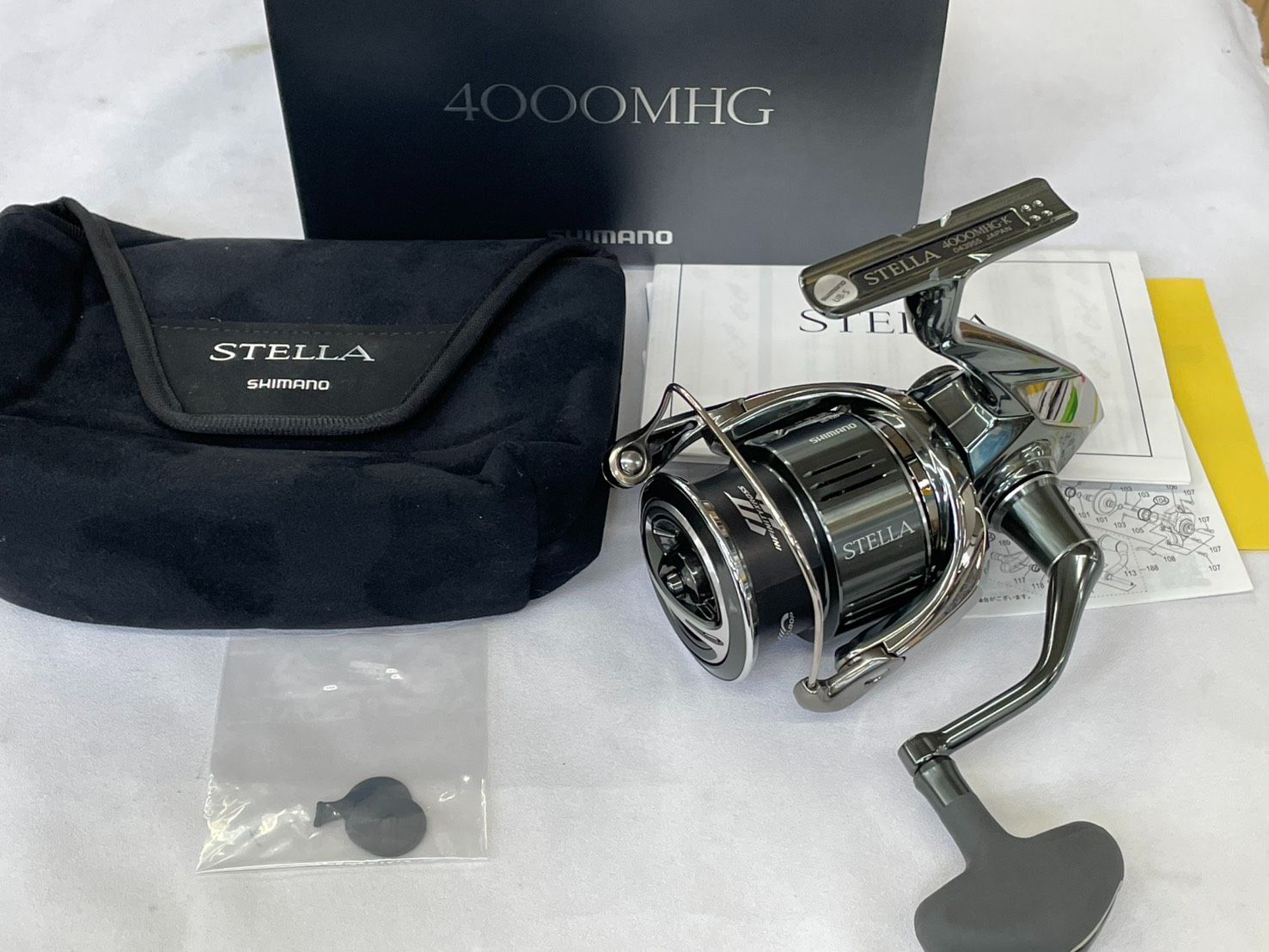 送料無料 極美品 シマノ 22ステラ 4000MHG シーバス サーフ