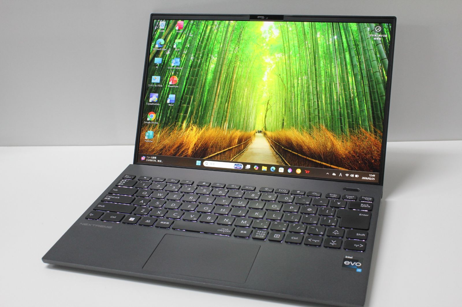 中古ノートPC】NEC〈LAVIE NEXTREME Carbon XC750/FAB〉Intel Core i7