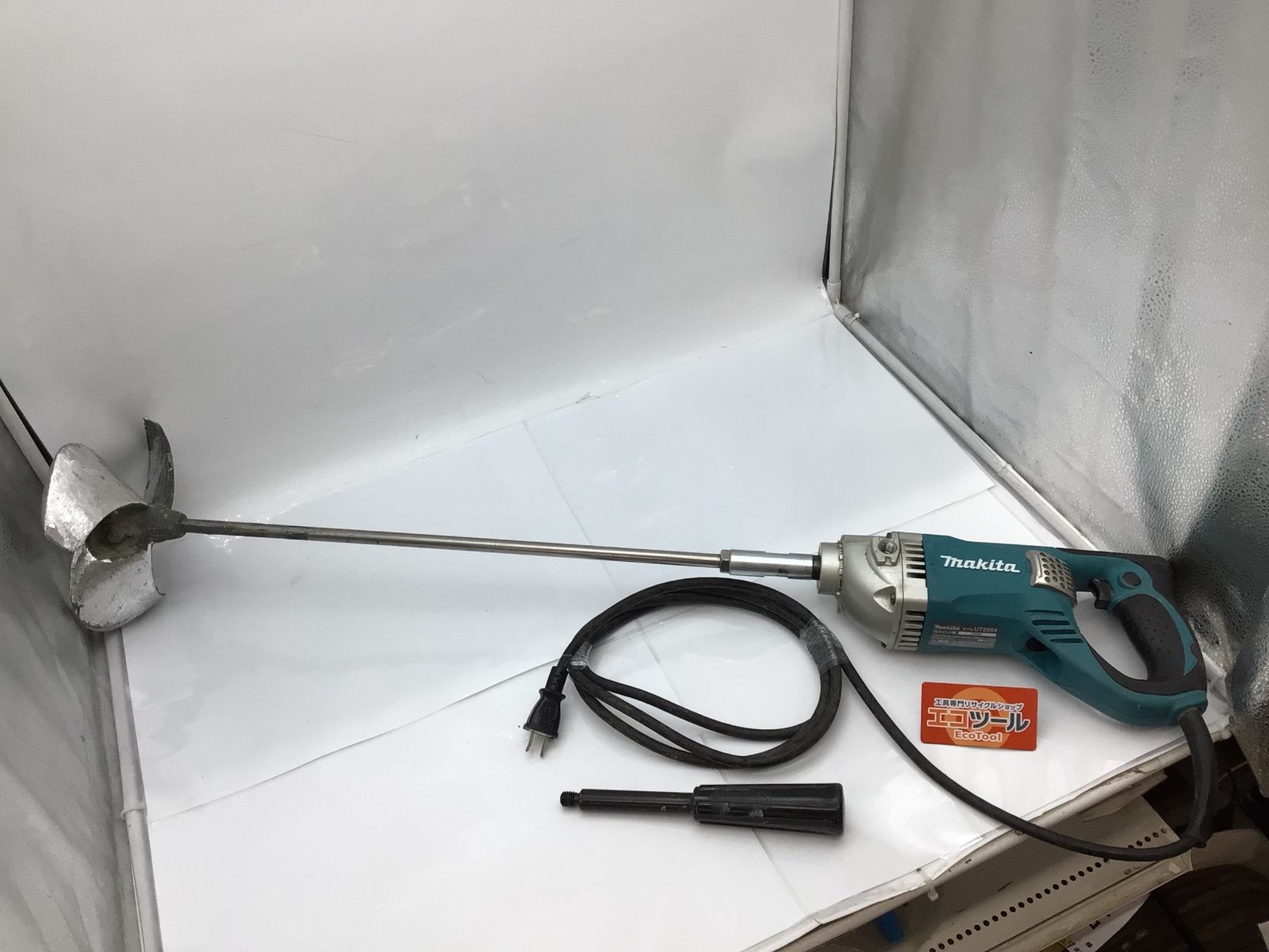 中古品】Makita/マキタ UT2204/2 ☆ カクハン機/撹拌機 UT2204 