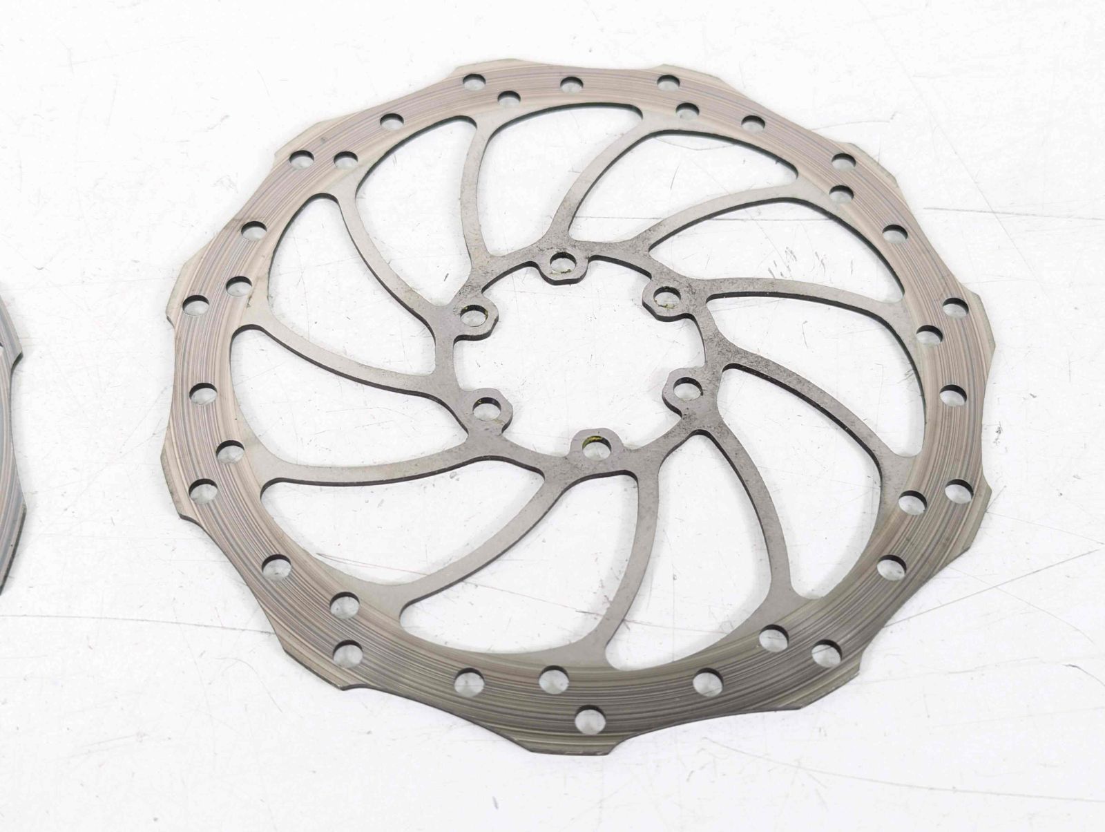 並品】ディスクローター 160mm 140mm 6穴 BR260224R - メルカリ