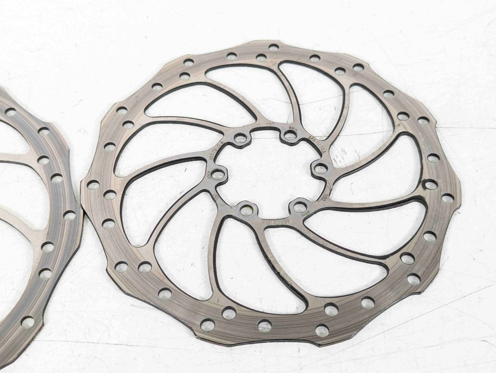 並品】ディスクローター 160mm 140mm 6穴 BR260224R - メルカリ