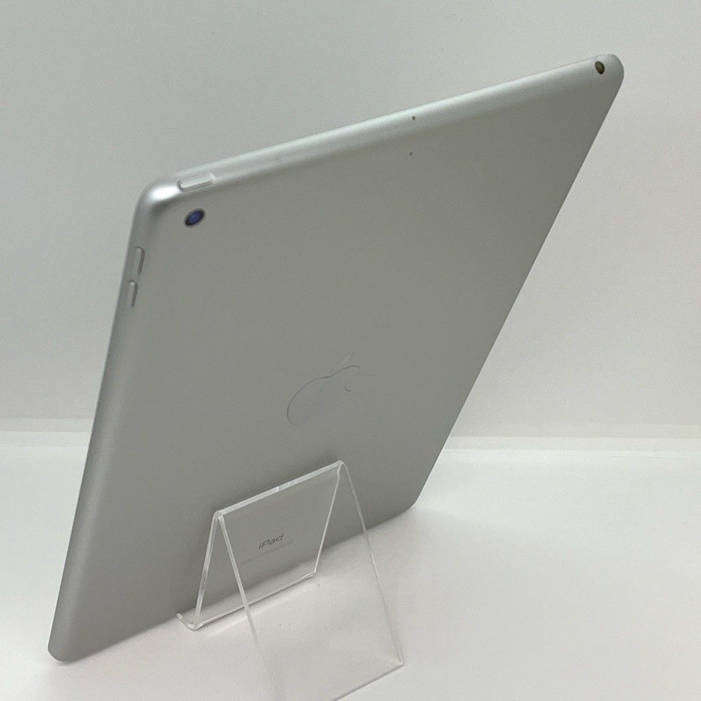 ジャンク】iPad 第8世代 32GB Wi-Fiモデル シルバー MYLA2J/A 10.2