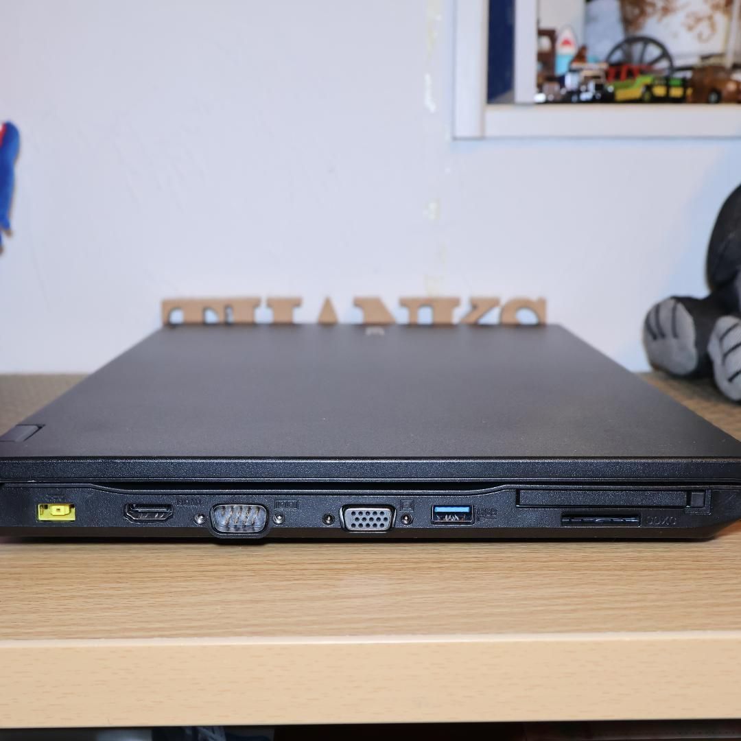 Win11公式対応8世代i5/メ8G/新品SSD480G/DVD/カメラ/無線 - メルカリ