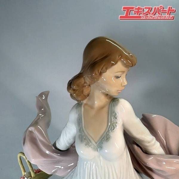 リヤドロ 春の輝き 箱付き 箱経年劣化有り 湘南台店 - メルカリ