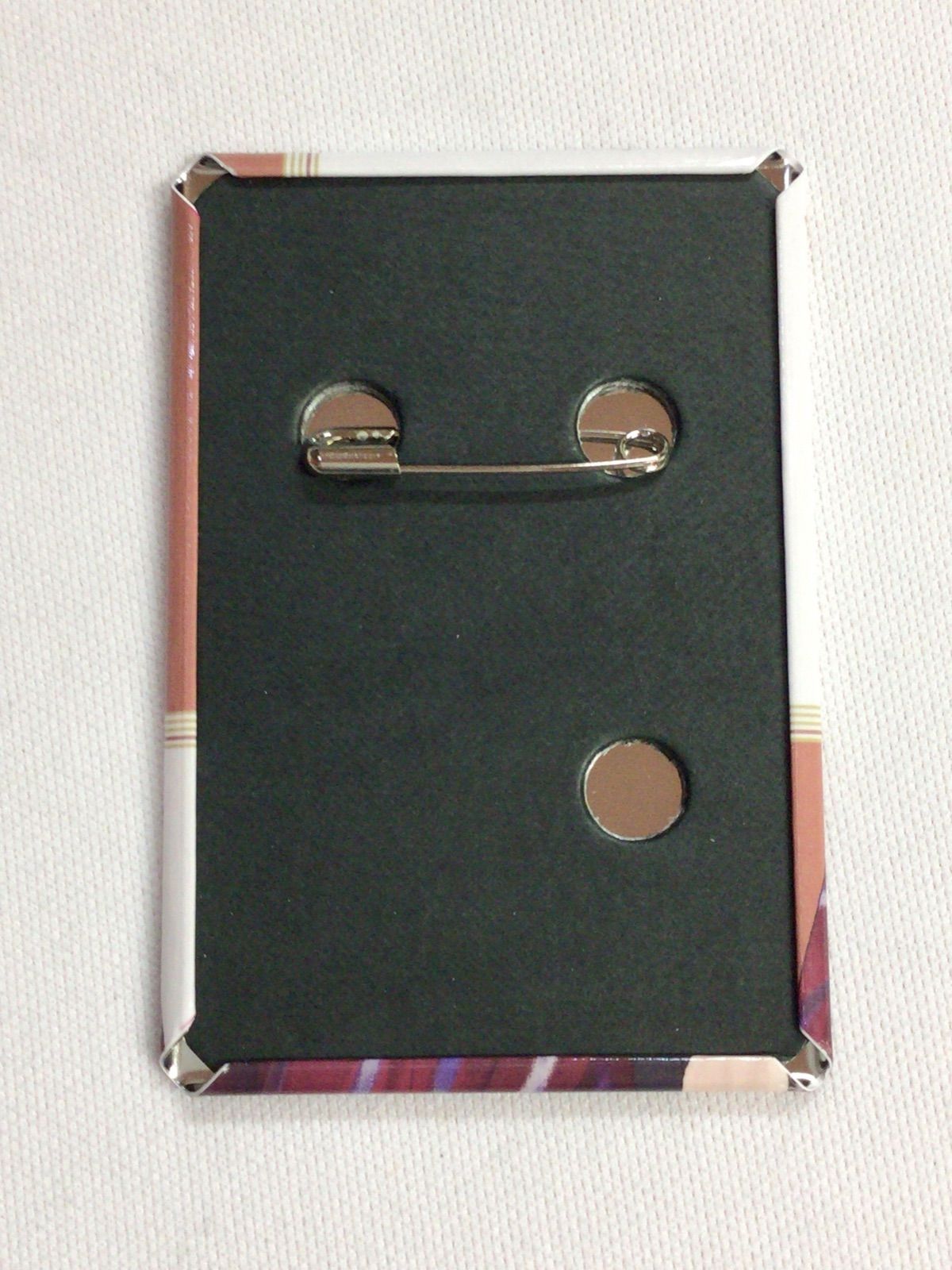 刀剣乱舞 信濃藤四郎 軽装 スクエア 缶バッジ - メルカリ