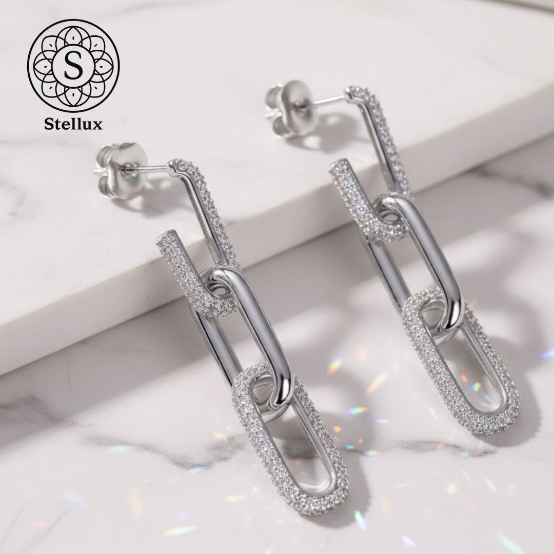 トレンドデザイン】モアサナイト ハードウェアピアス／縦ラインU字