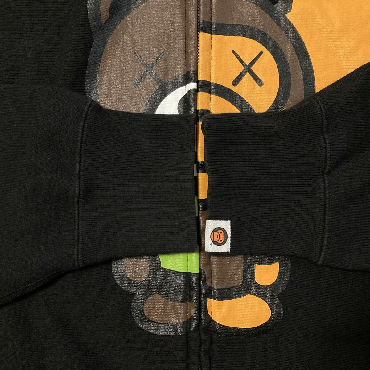 BAPE × KAWS ANIMAL MILO フルジップ パーカー Lサイズ ブラック a