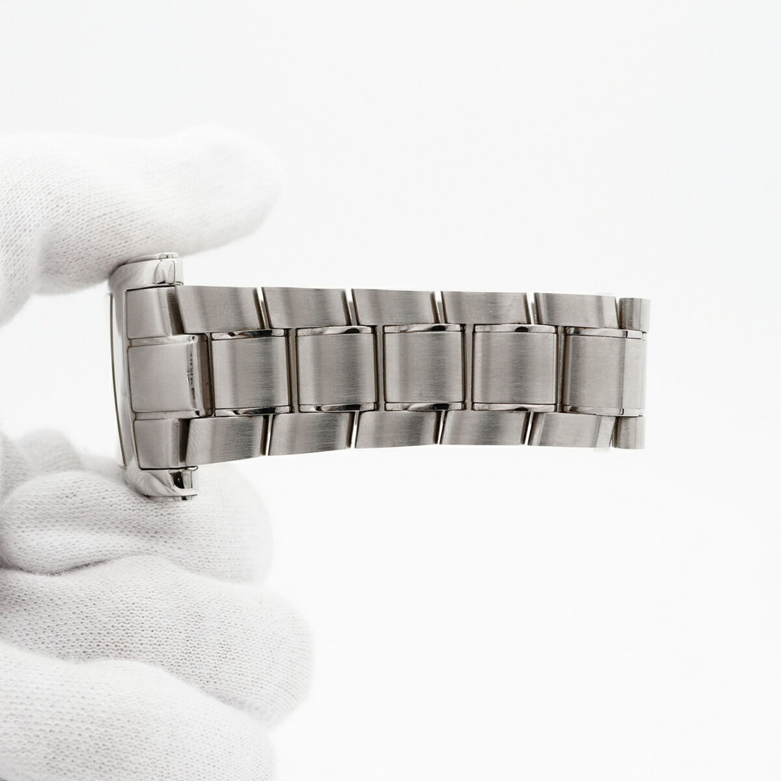 シルバー文字盤腕時計