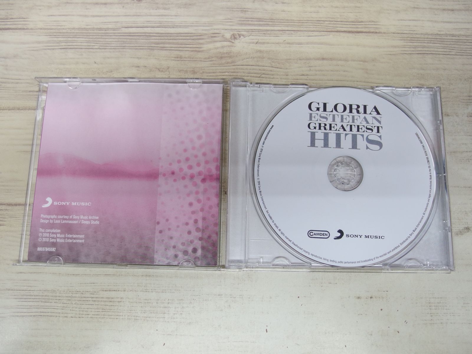 CD / GREATEST HITS Gloria Estefan / Gloria Estefan / 中古 - メルカリ