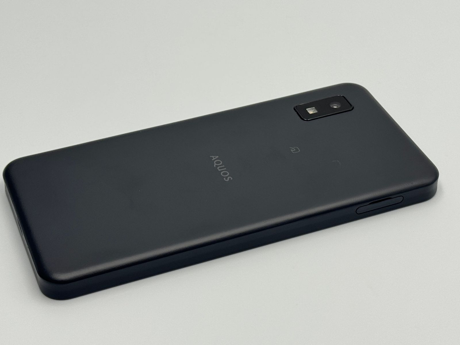 箱付き中古B】AQUOS wish2 A204SH チャコール SIMフリー 白ロム - メルカリ