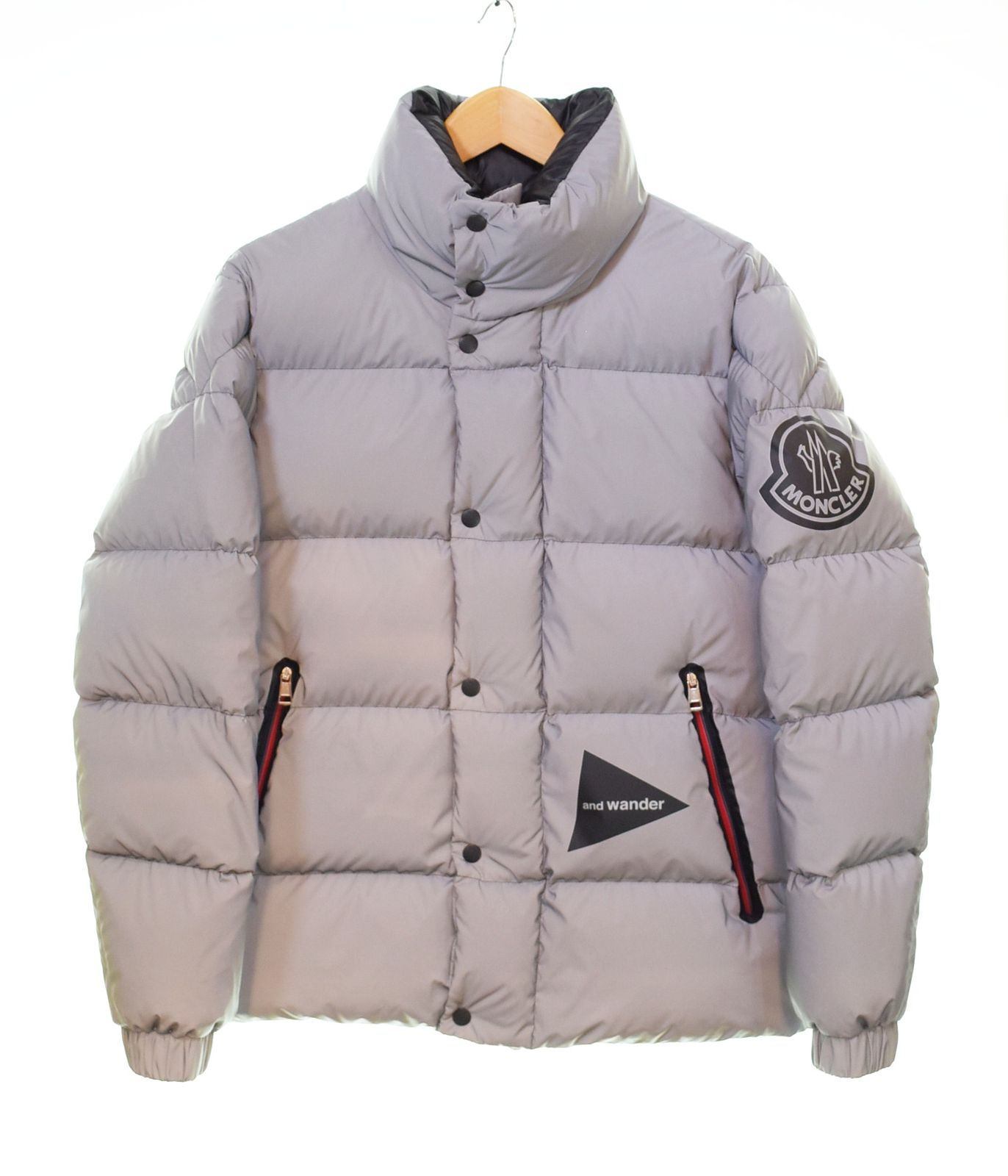 MONCLER モンクレールダウンジャケット シルバー | ヤマダウェブコム