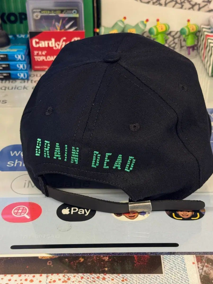 帽子 BRAIN DEAD X ALIENS 6 PANEL HAT - BLACK Brain Dead x Aliens 6 Panel Hat - Black