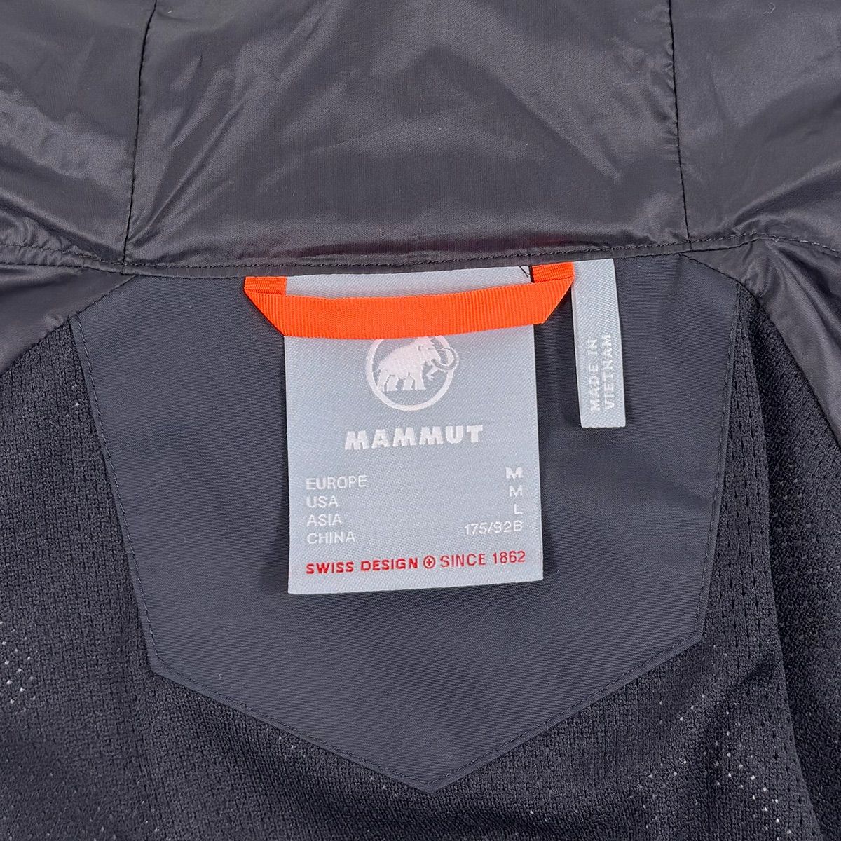 MAMMUT】マムート マウンテン ソフトシェル パーカー AF 1011-01950 