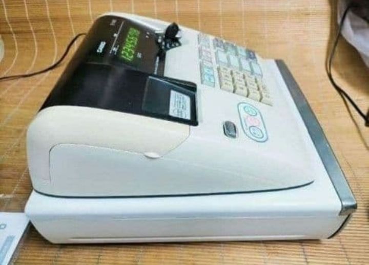 カシオレジスター TE-M80 中古品 人気機種感熱紙 送料無料 808080