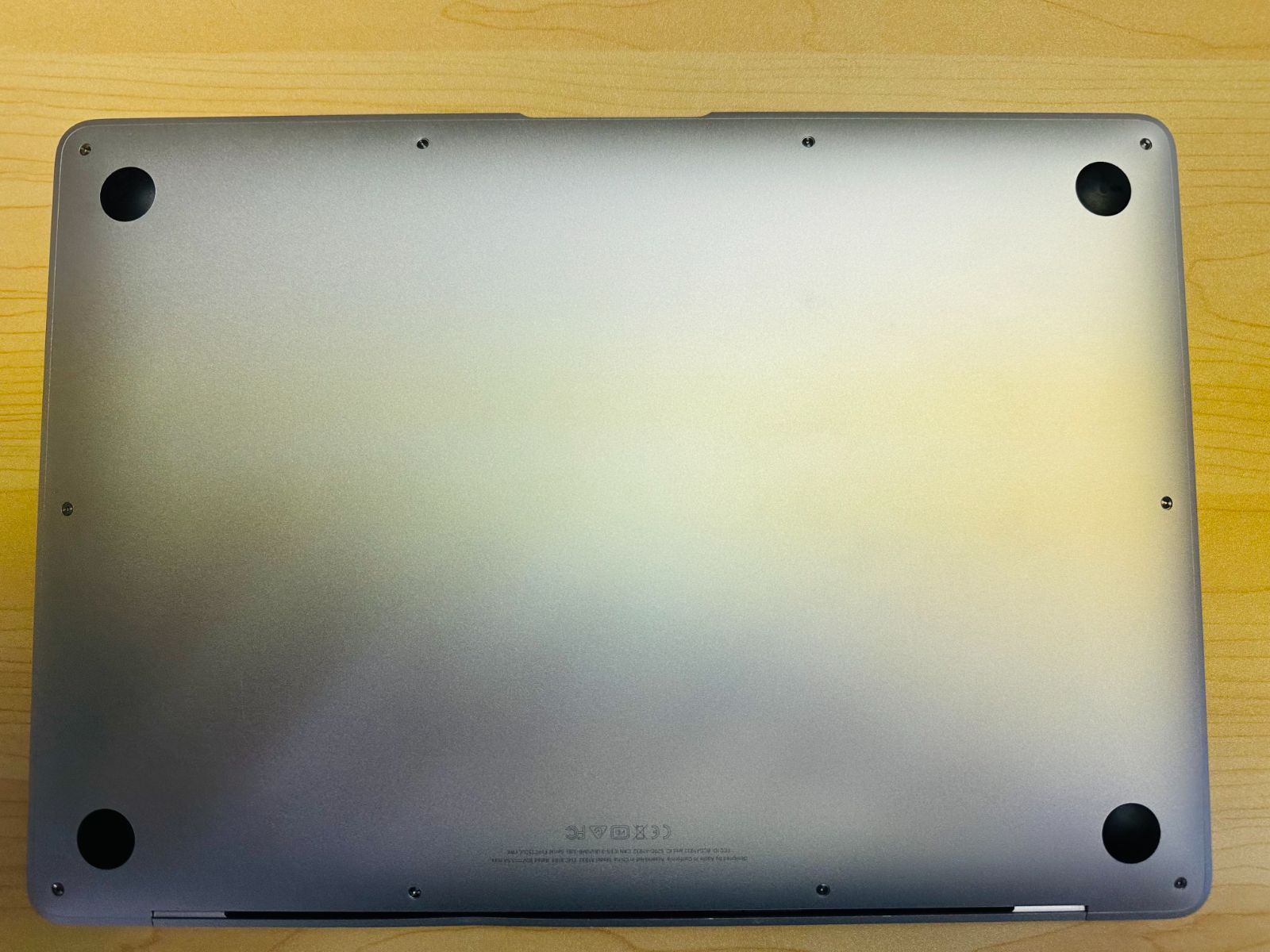 【中古】MacBook Air 13インチ 2019 Corei5 8GB 256GB A1932 シルバー No.10030