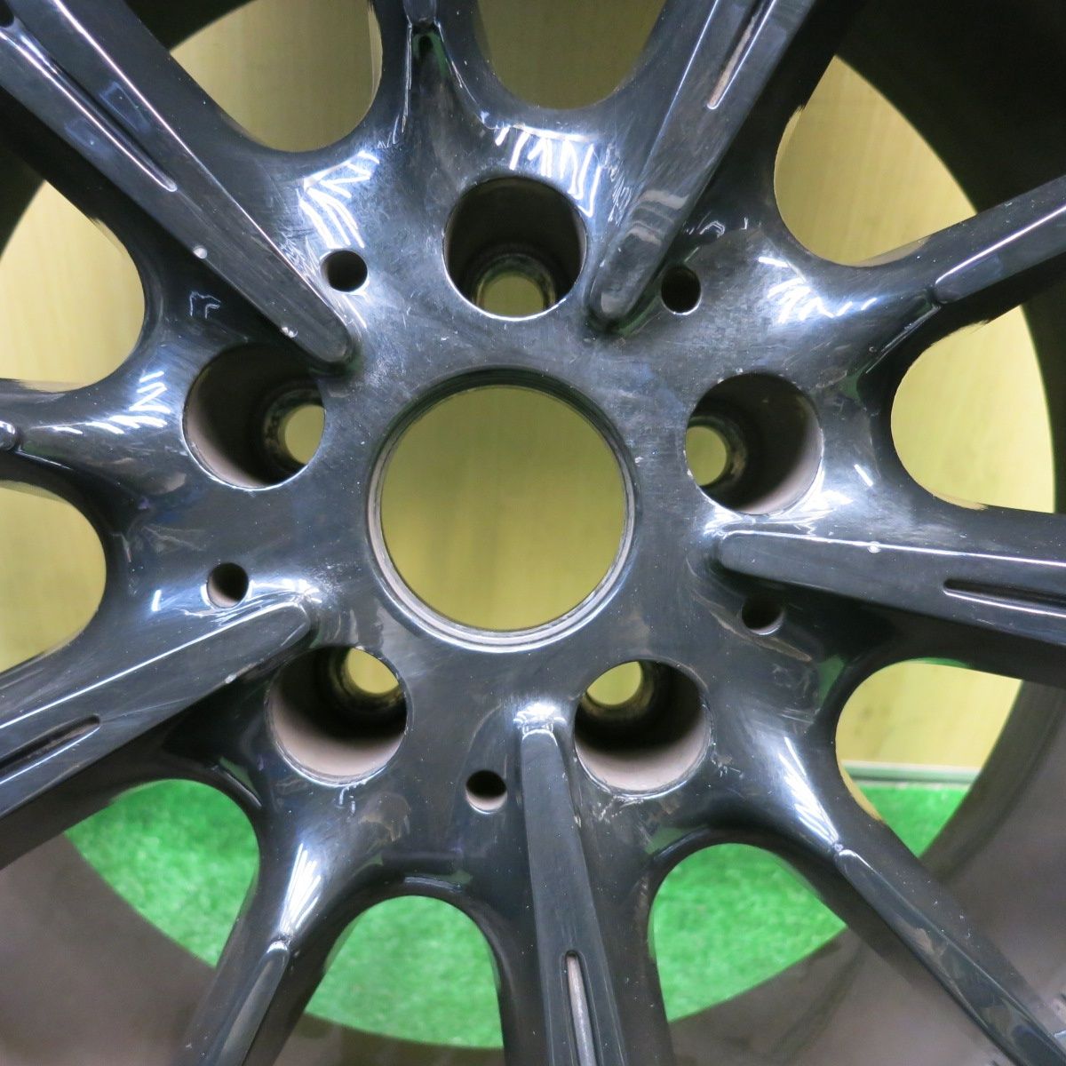 4本価格！22年☆BMW 等 MAK FABRIK 225/60R18 スタッドレス