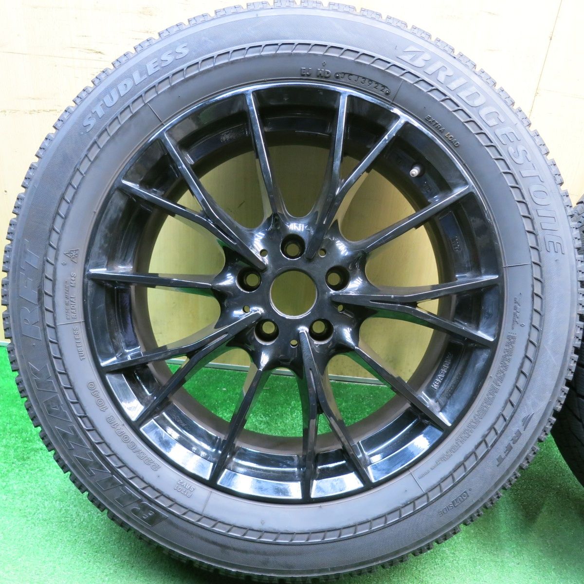 4本価格！22年☆BMW 等 MAK FABRIK 225/60R18 スタッドレス