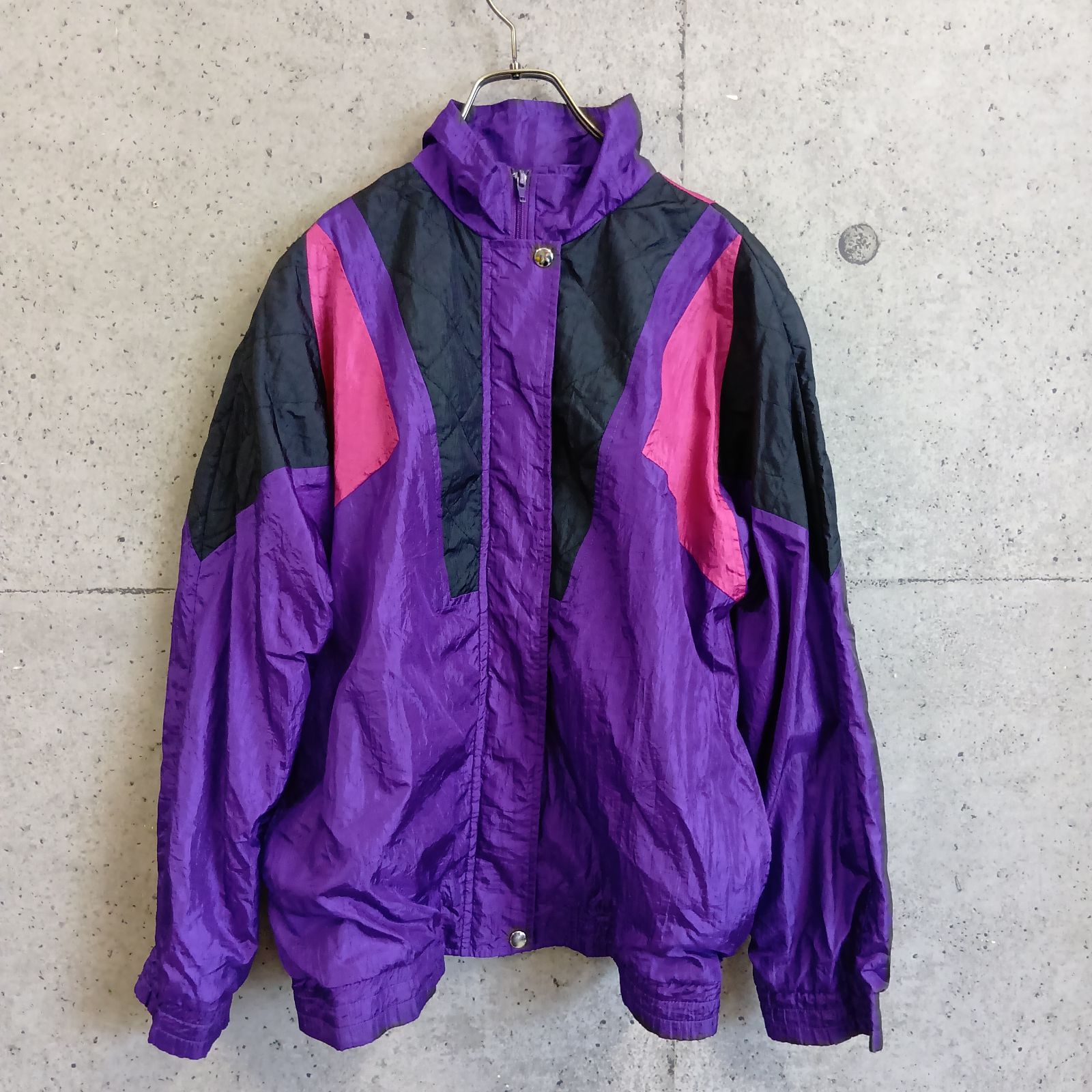 USED】US 古着 SPORTS Accent ナイロンジャケット 80s 90s 紫 S US古着 