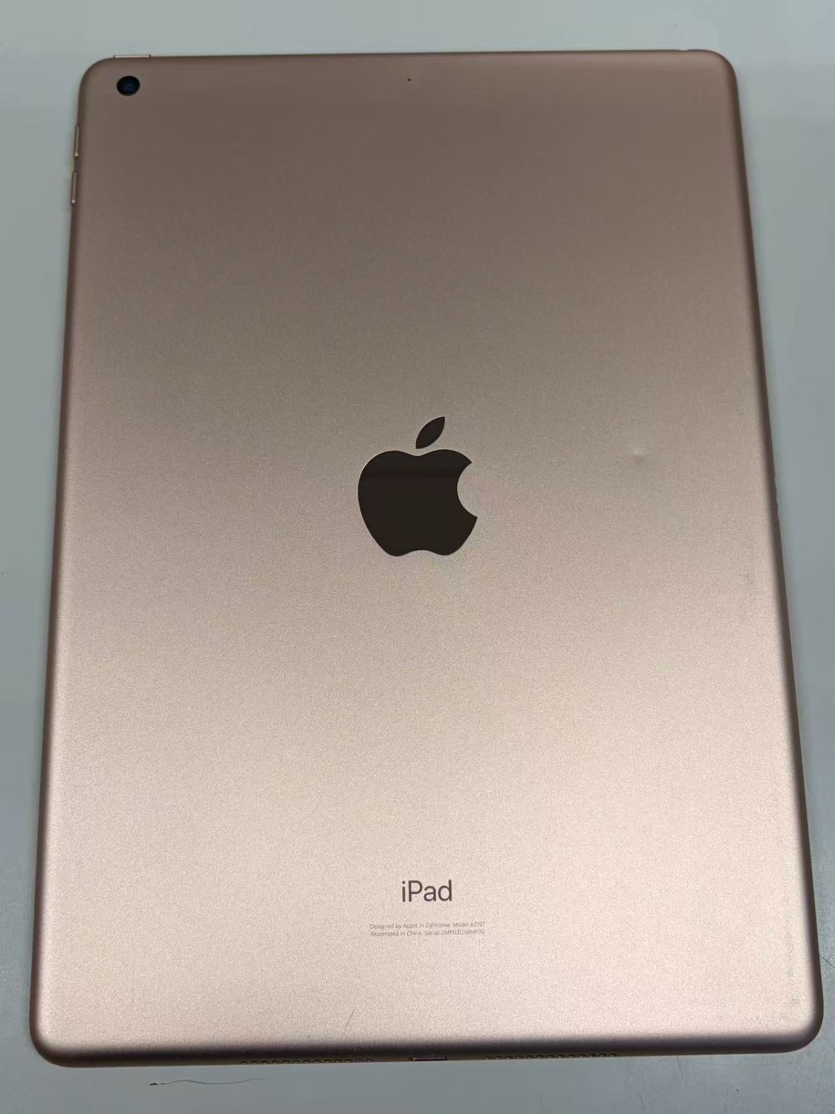 電池95% apple iPad (第7世代) 128GB ゴール - メルカリ