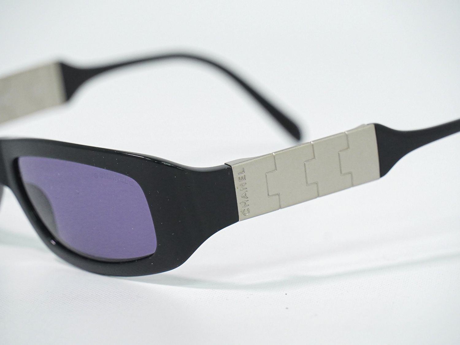 本物 シャネル CHANEL ロゴ サングラス アイウェア プラスチック