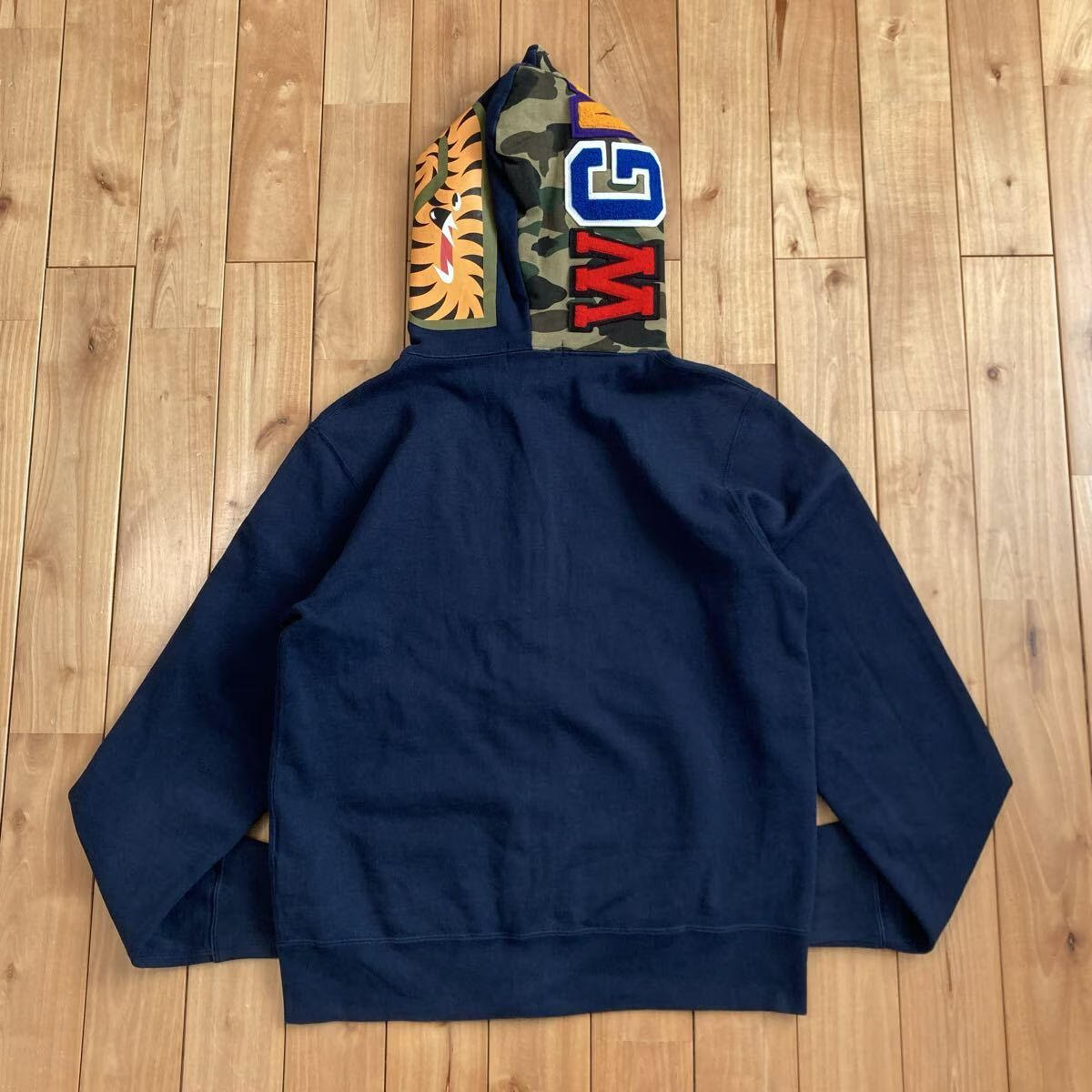 1st Camo × ネイビー シャーク パーカー Mサイズ shark full zip 