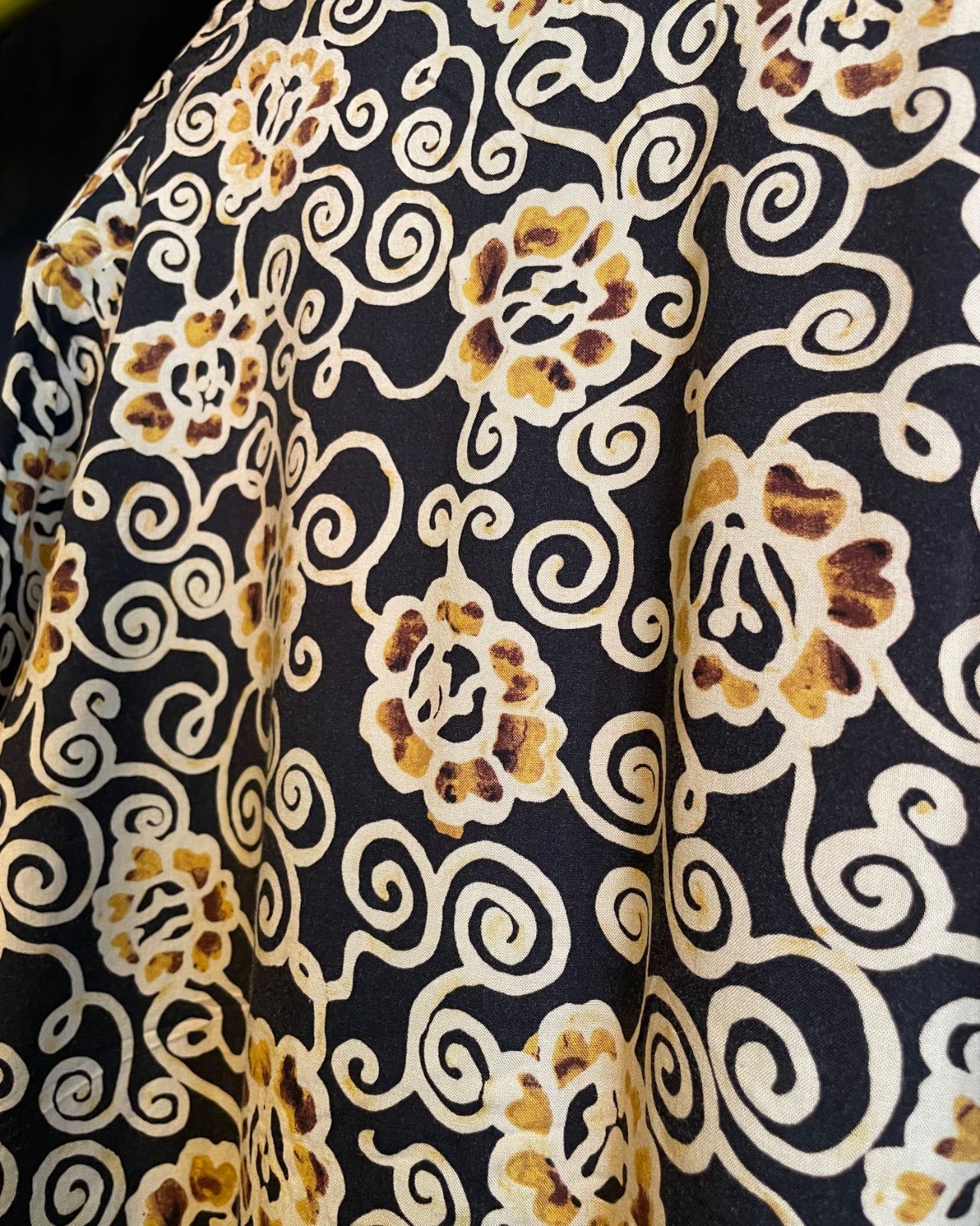 80s-90s impressions OF CALIFORNIA floral swirl lightweight rayon jacket (black × mustard × cream, XL) 7