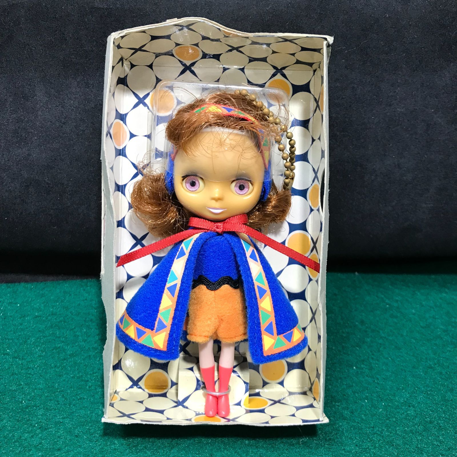 5978 プチブライス コージーケープインスパイアード ドール - メルカリ