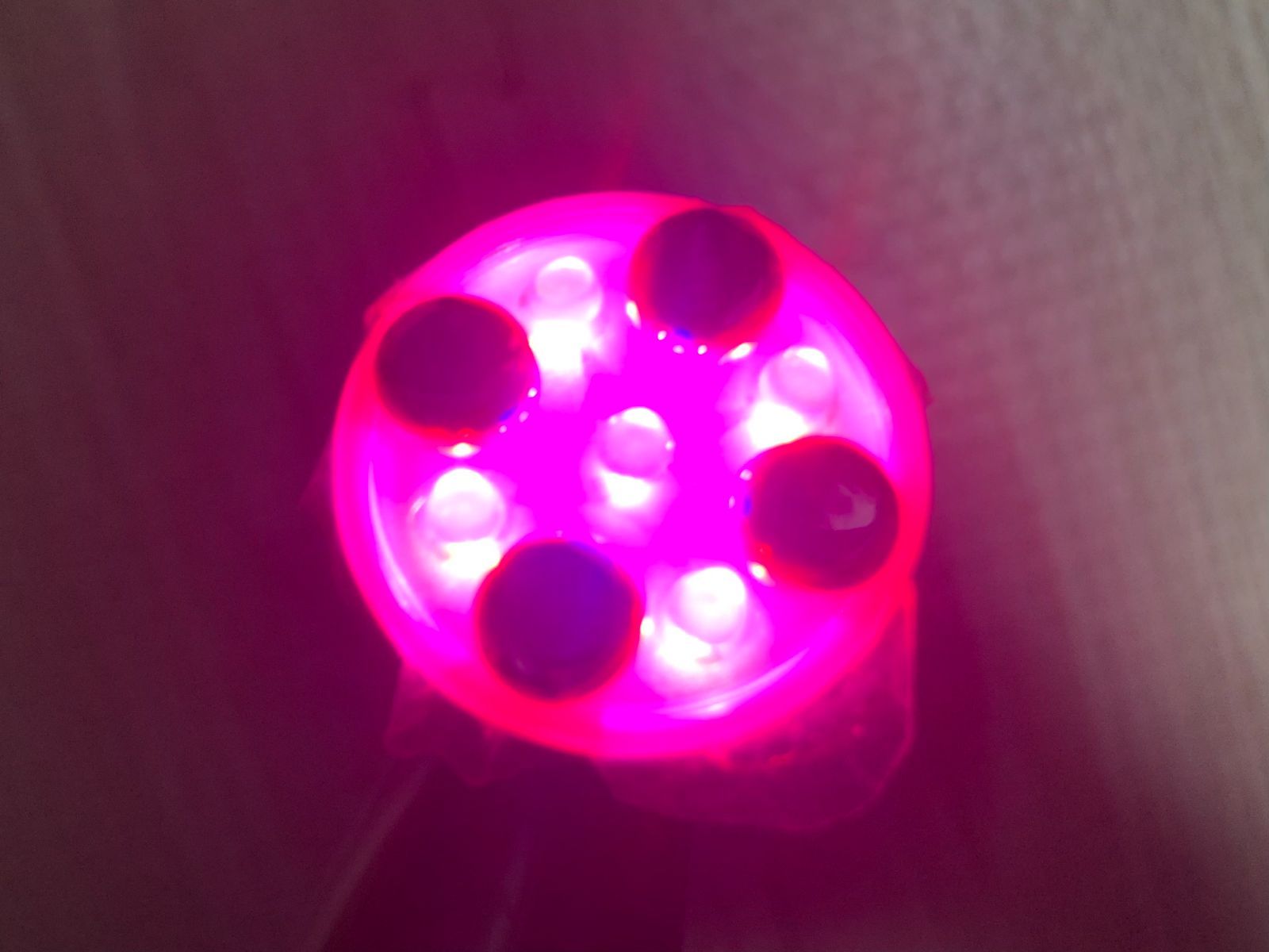 フィルム付き Clione クリオネ 美顔器 - メルカリ