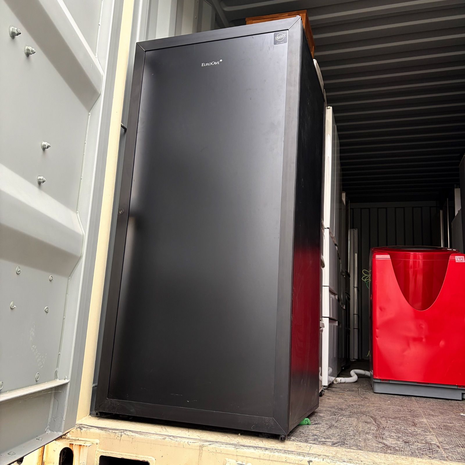 取付無料！ユーロカーブ V-PREM-M 収容本数140本 ワインセラー