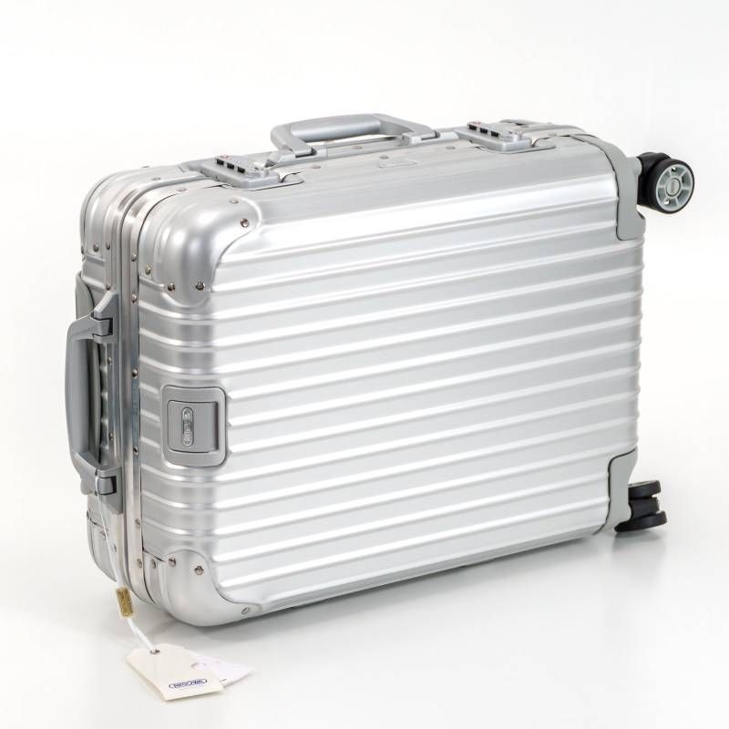新品未使用 RIMOWA リモワ TOPAS トパーズ 32L 機内持ち込み 4輪 TSA