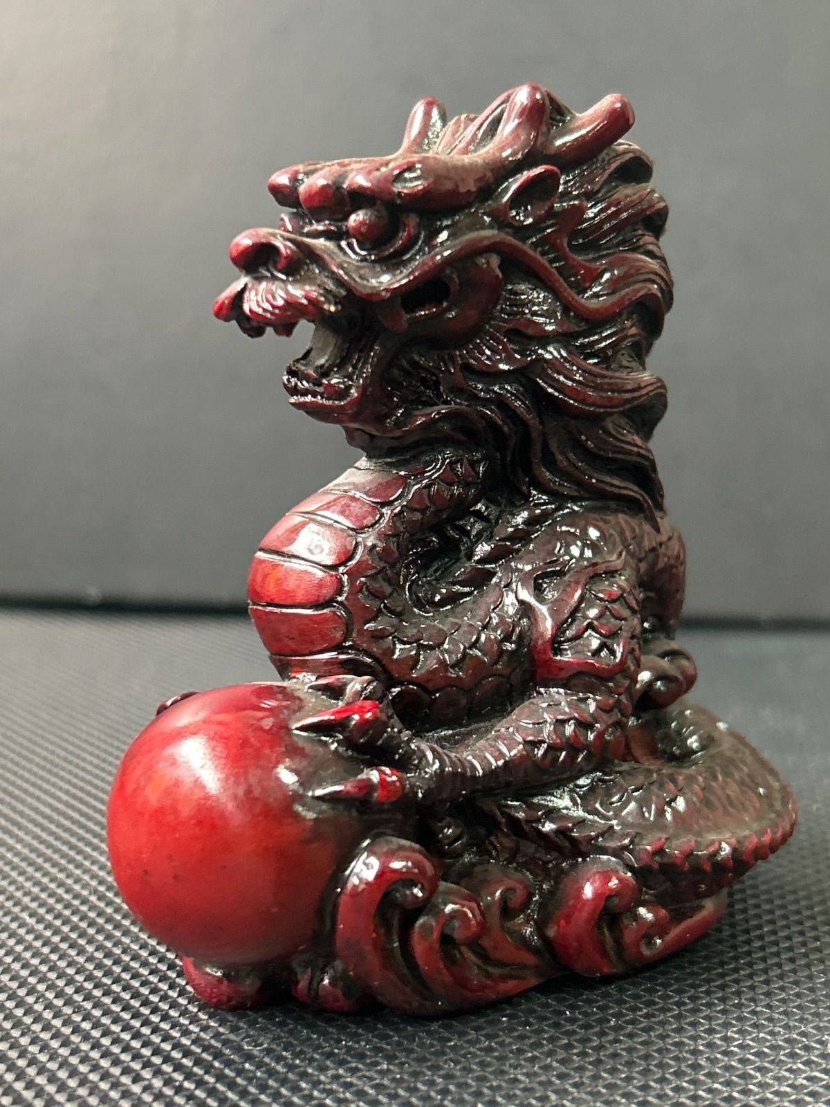 期間限定お値引￥3.000→￥2.500 中国 工芸品 紅木色 龍 ドラゴン 置物