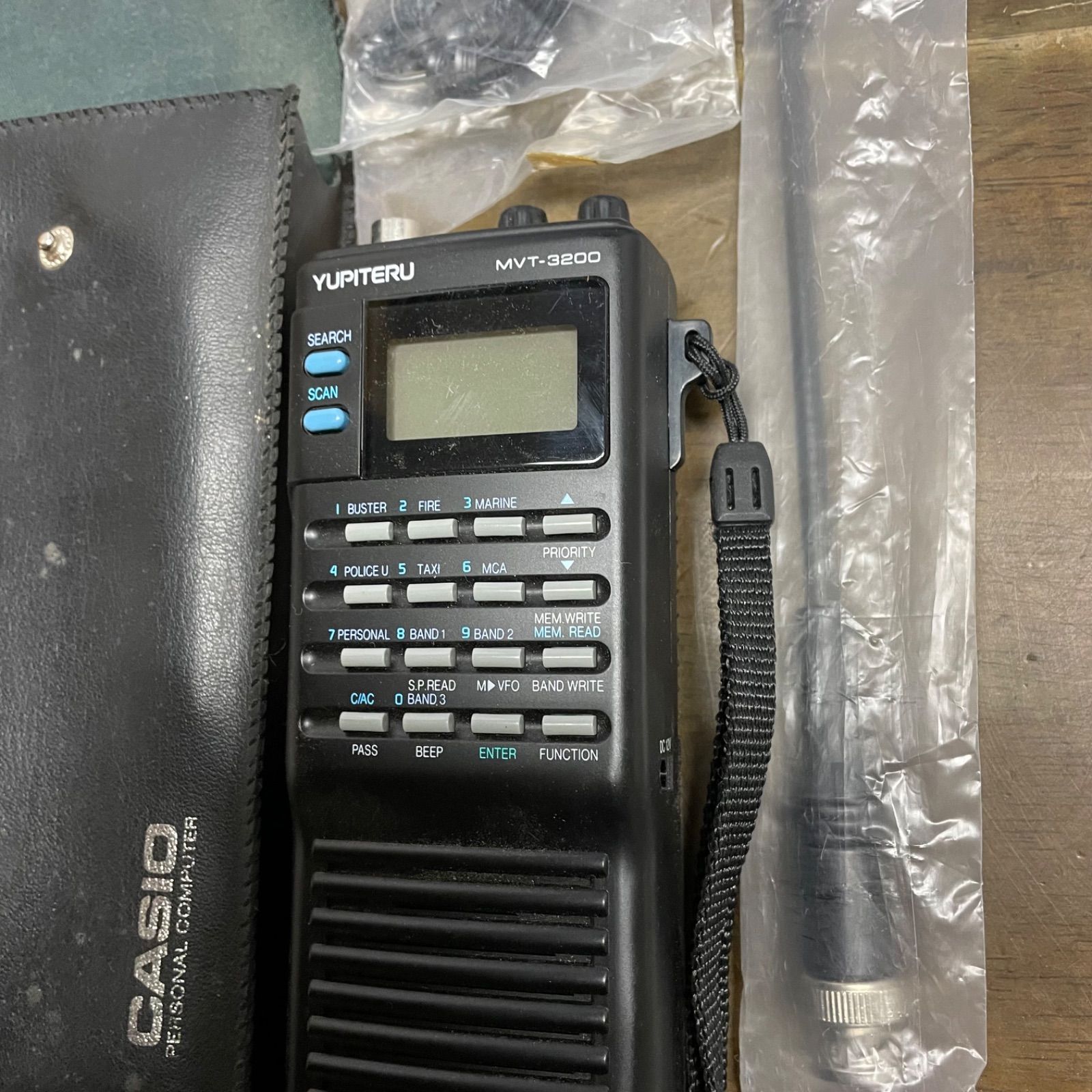 YUPITERU ユピテル MVT-3200 マルチバンド受信機 - メルカリ