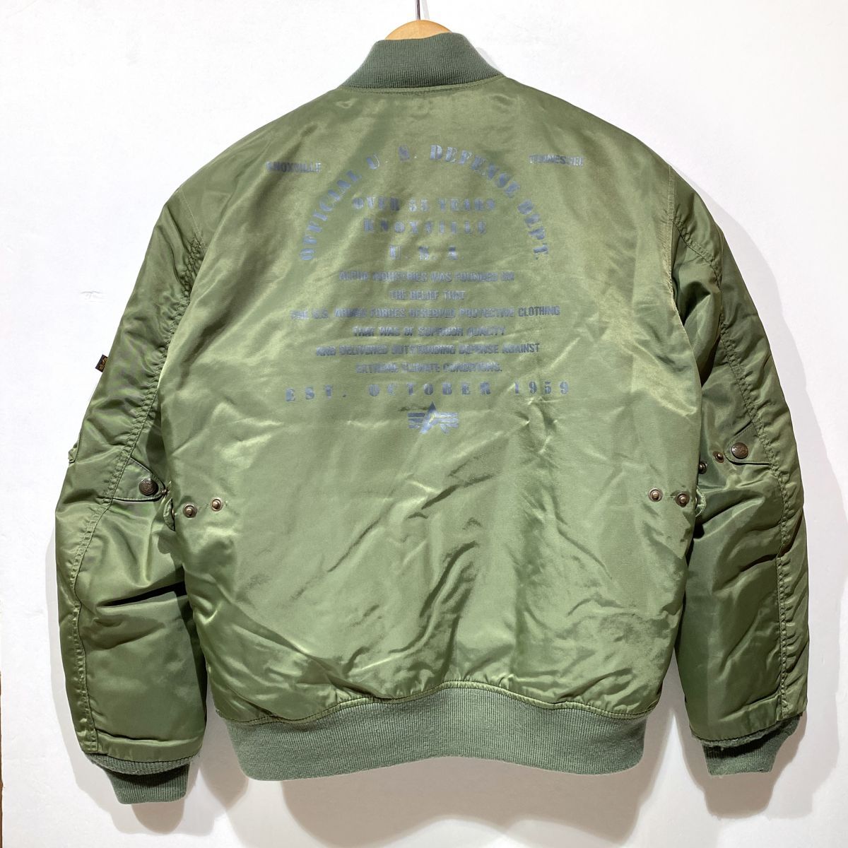 ALPHA INDUSTRIES アルファ インダストリーズ MA-1 フライトジャケット