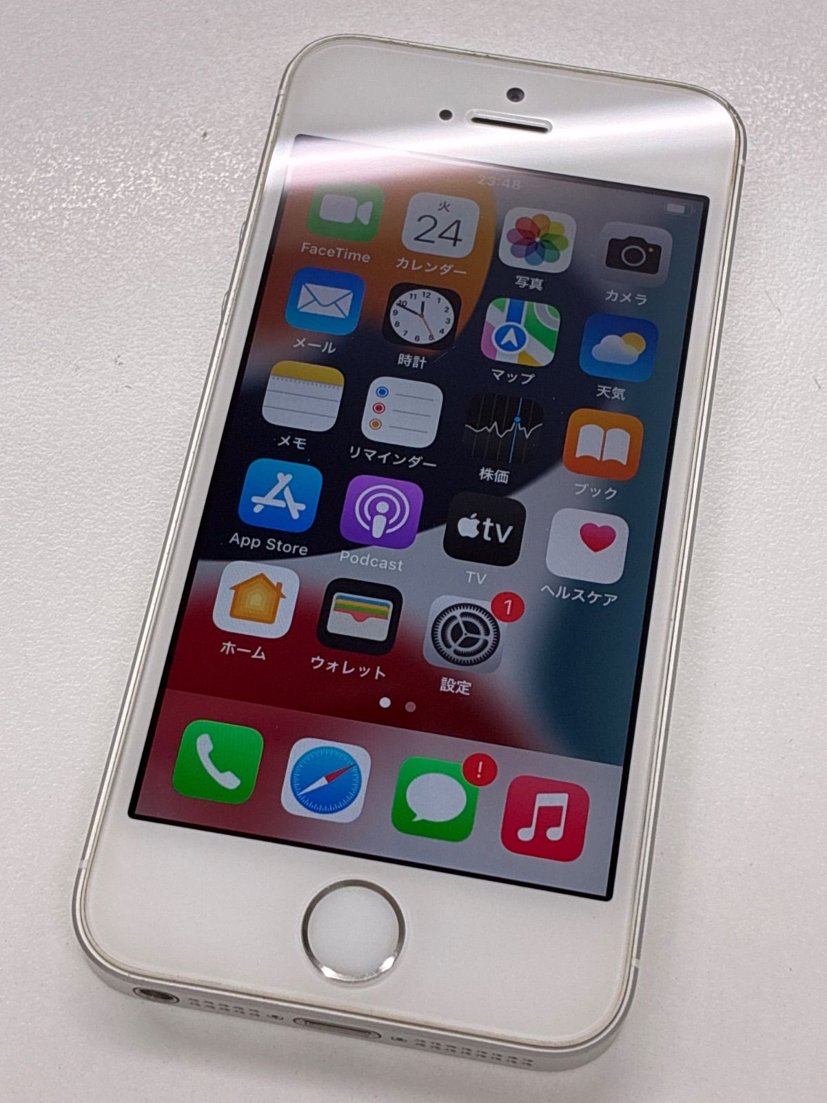 iPhone SE 第1世代 32GB シルバー SIMフリー バッテリー92％ 動作品