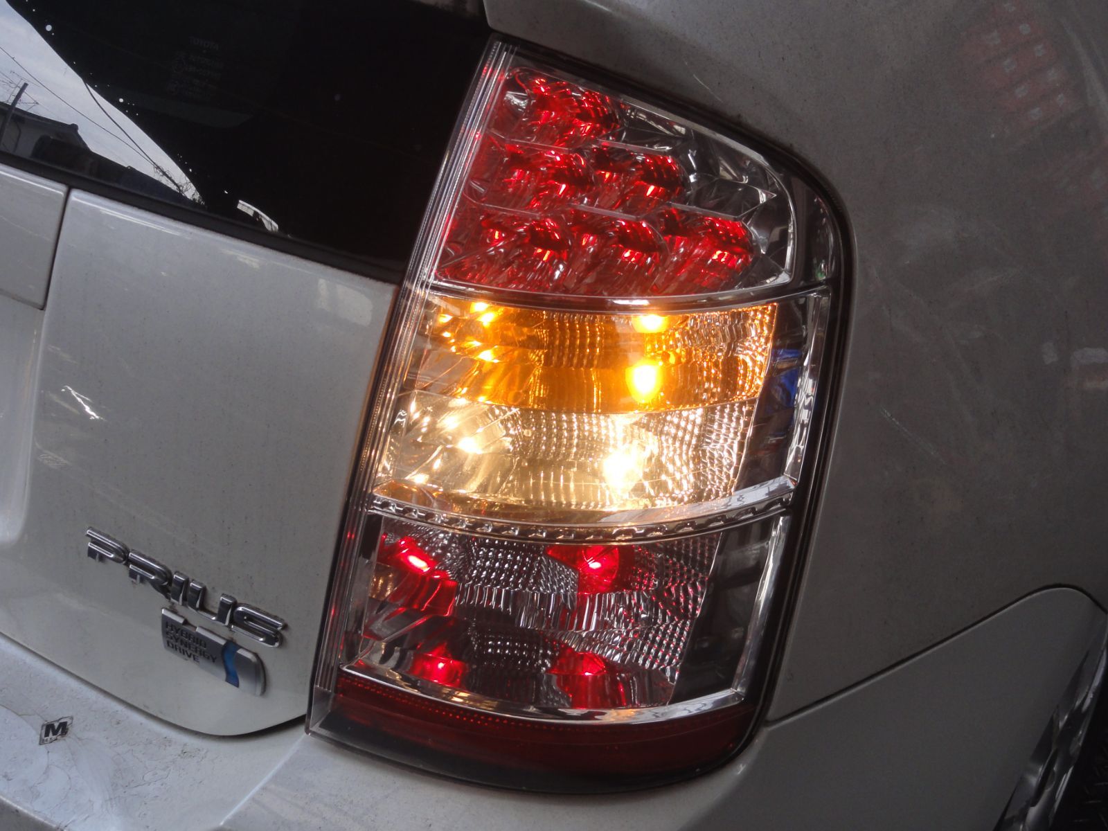 ☆平成20年車 トヨタ プリウス NHW20 右 テールランプ テールライト