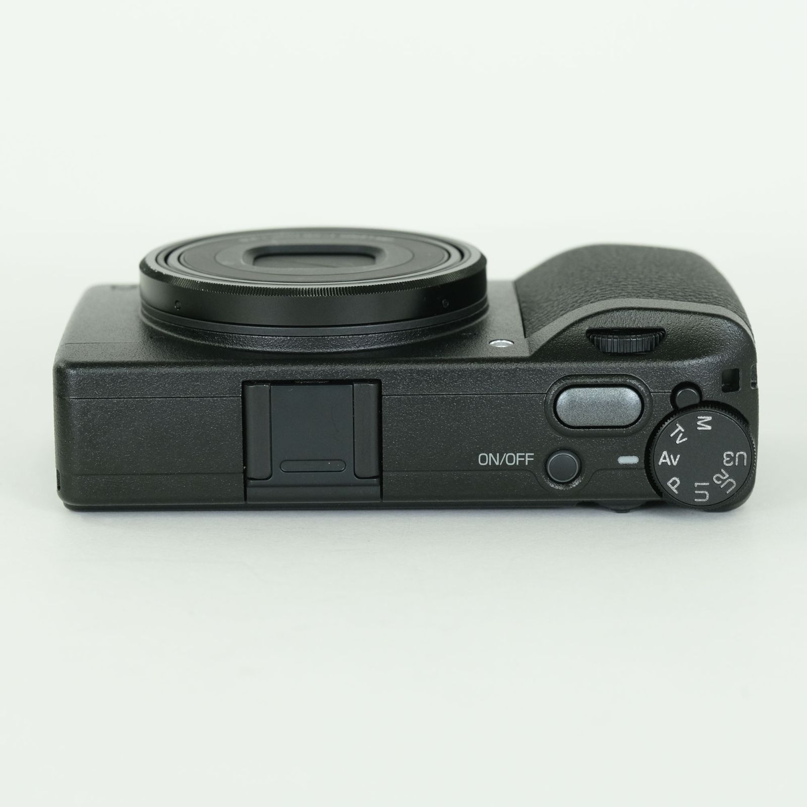 美品 | シャッター数583回] RICOH GR IIIx HDF | コンパクトデジタル