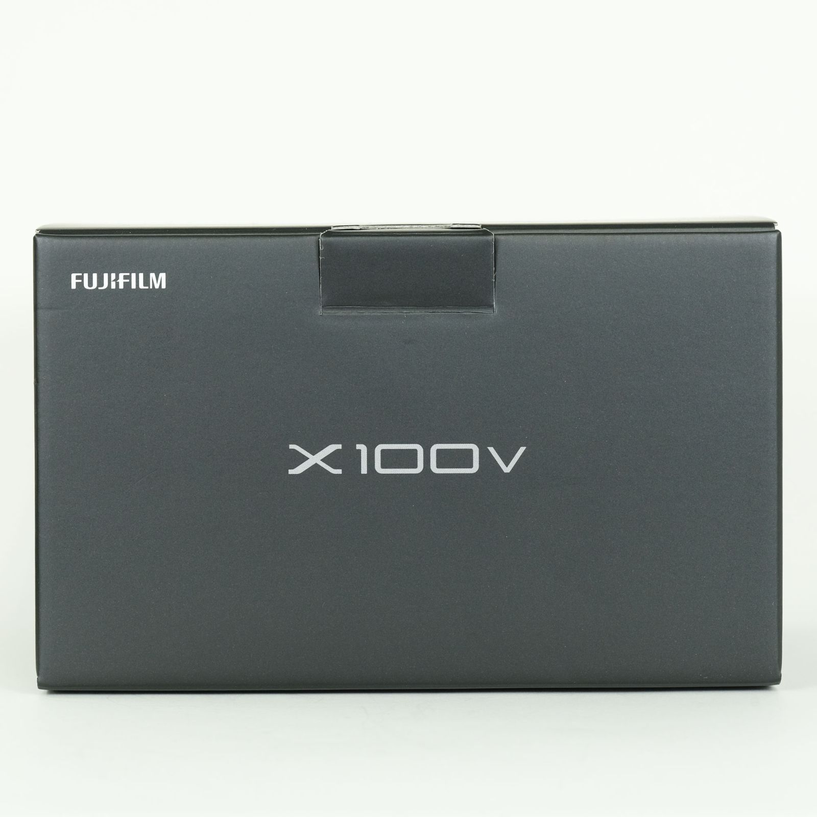 美品 | シャッター数3,600回｜フィルター付] FUJIFILM X100V シルバー