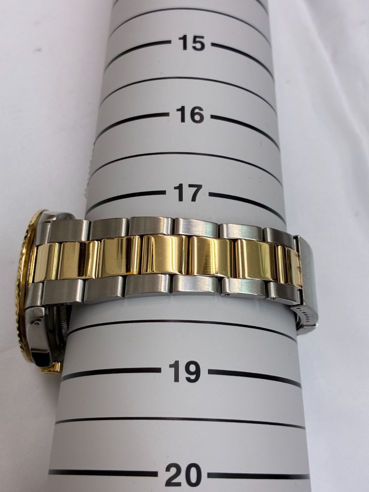 N【中古品】メンズ 稼働品、ジャンク時計 3点まとめ ゴールド 黒文字盤