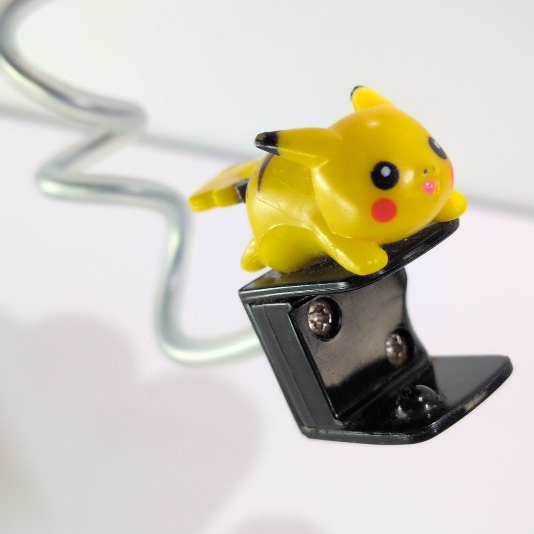 ゲームボーイカラー専用 ぴかっとライト ピカチュウ