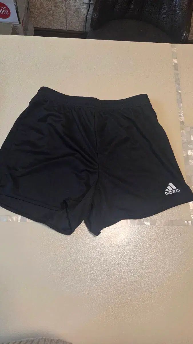 未使用) adidas アディダス ランニング レディース ハーフパンツ